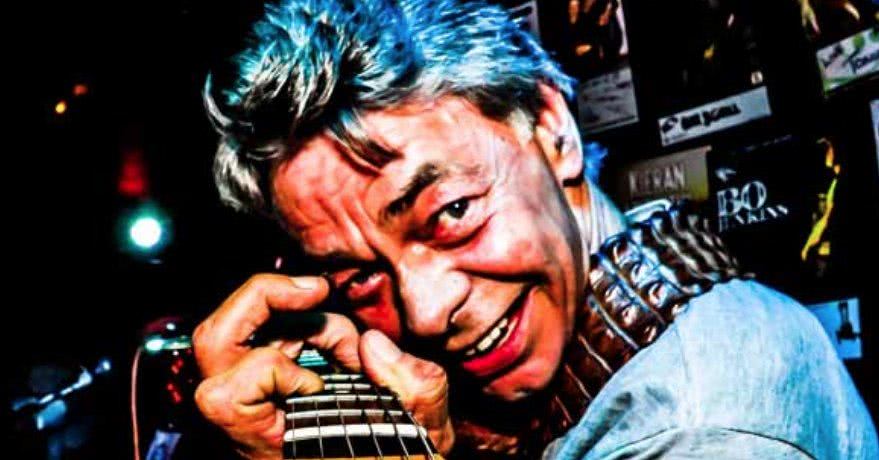 Guitarist Phil Emmanuel dies, aged 65